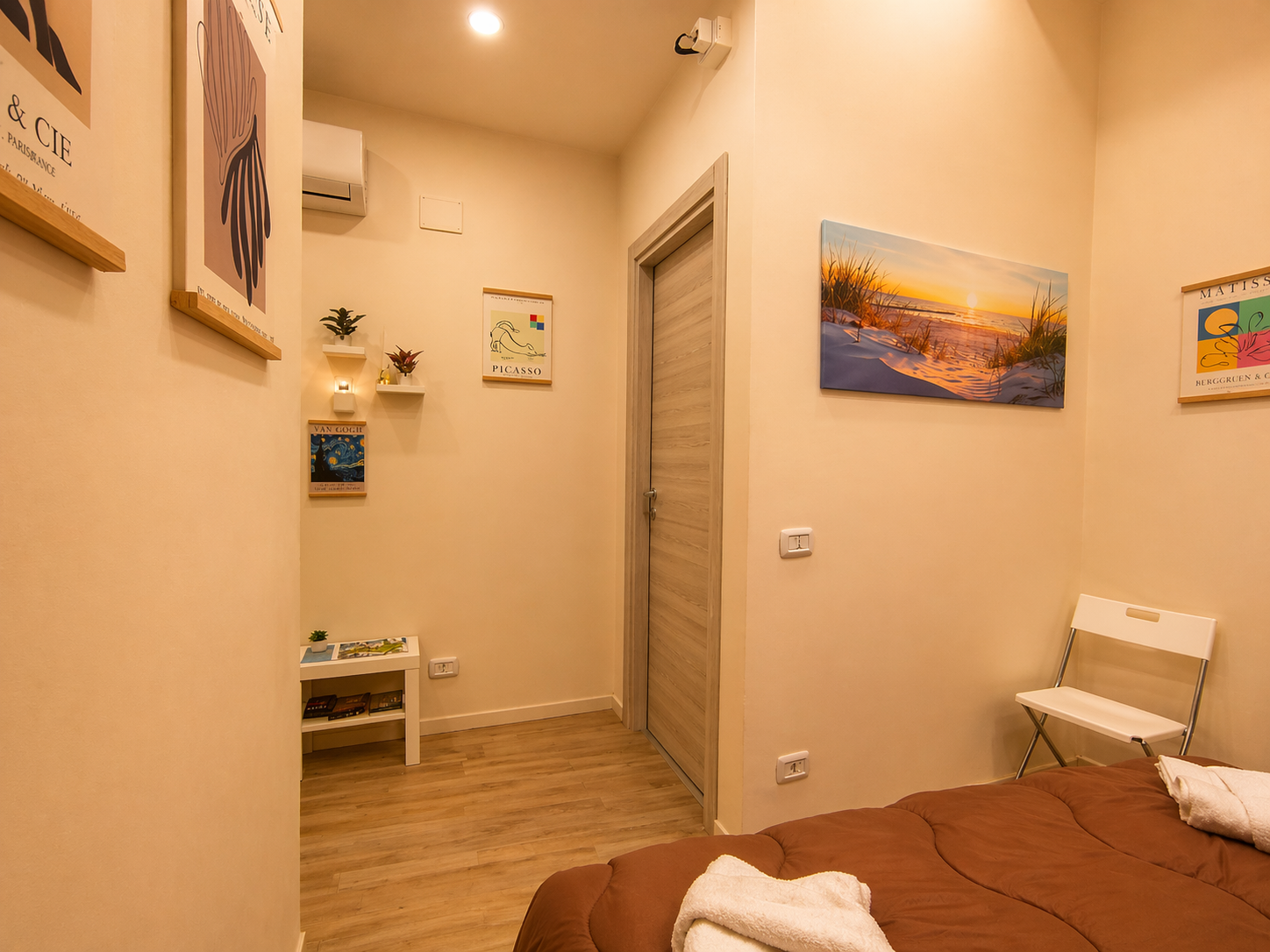 Interior view of Cuore di Zagara Comfort holiday home in Graniti, Sicily
